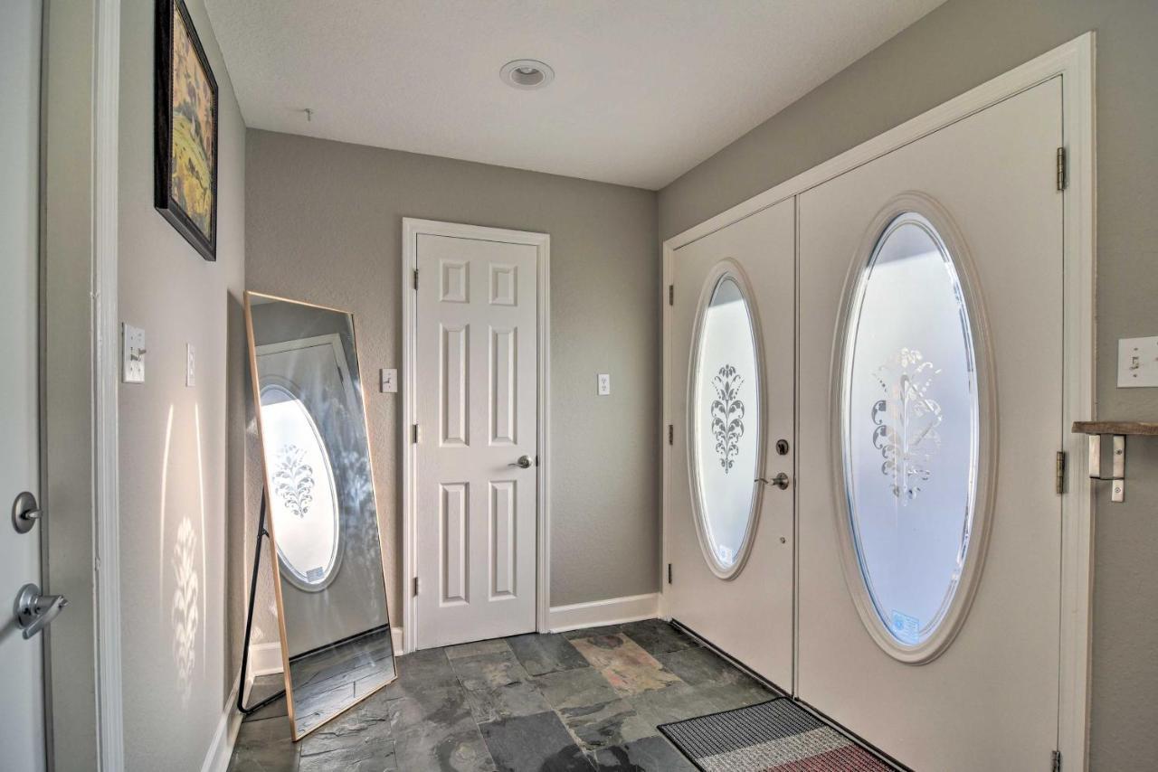 Coastal Sea Side Townhome - Walk To Beach! Clearwater Beach Exterior photo
